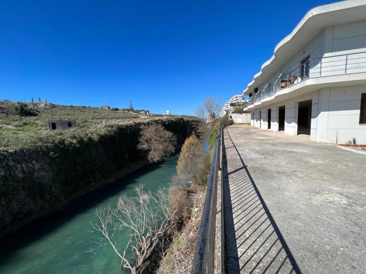 Hotel Irini Saranda Dış mekan fotoğraf
