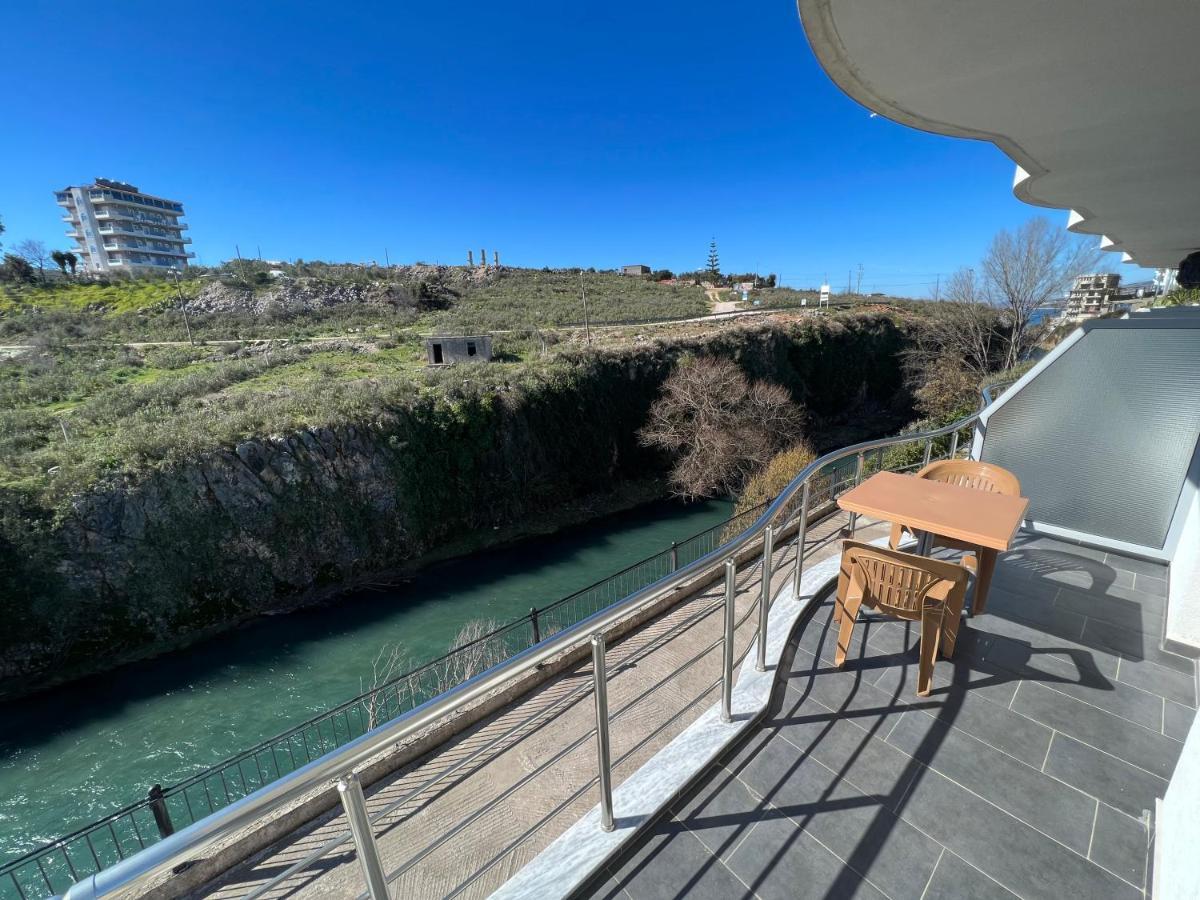Hotel Irini Saranda Dış mekan fotoğraf