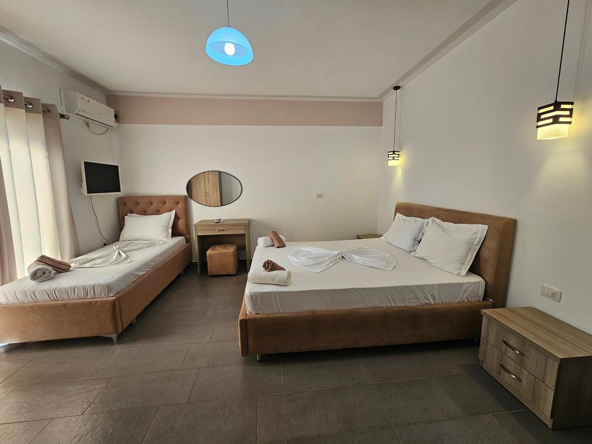 Hotel Irini Saranda Dış mekan fotoğraf