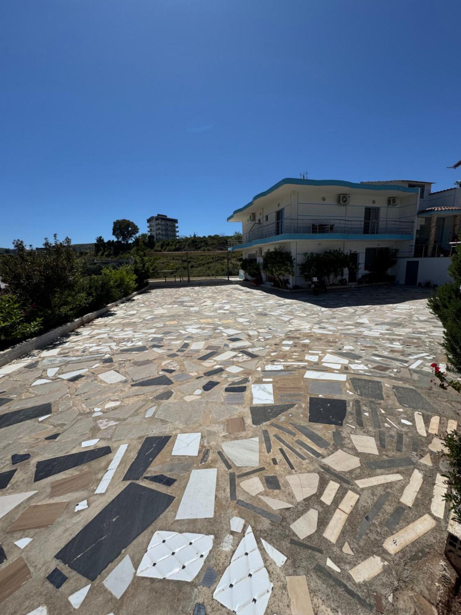 Hotel Irini Saranda Dış mekan fotoğraf