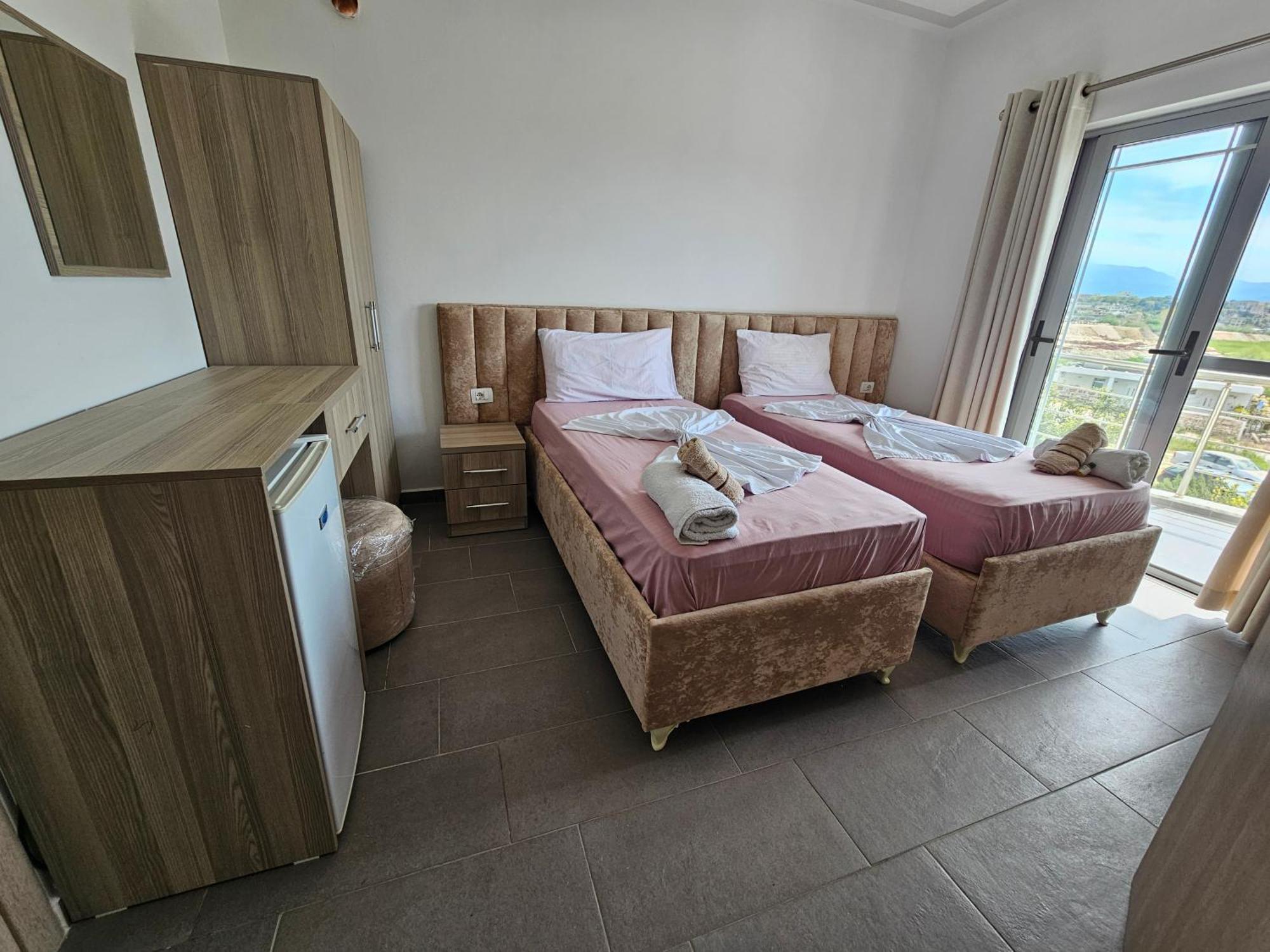 Hotel Irini Saranda Dış mekan fotoğraf
