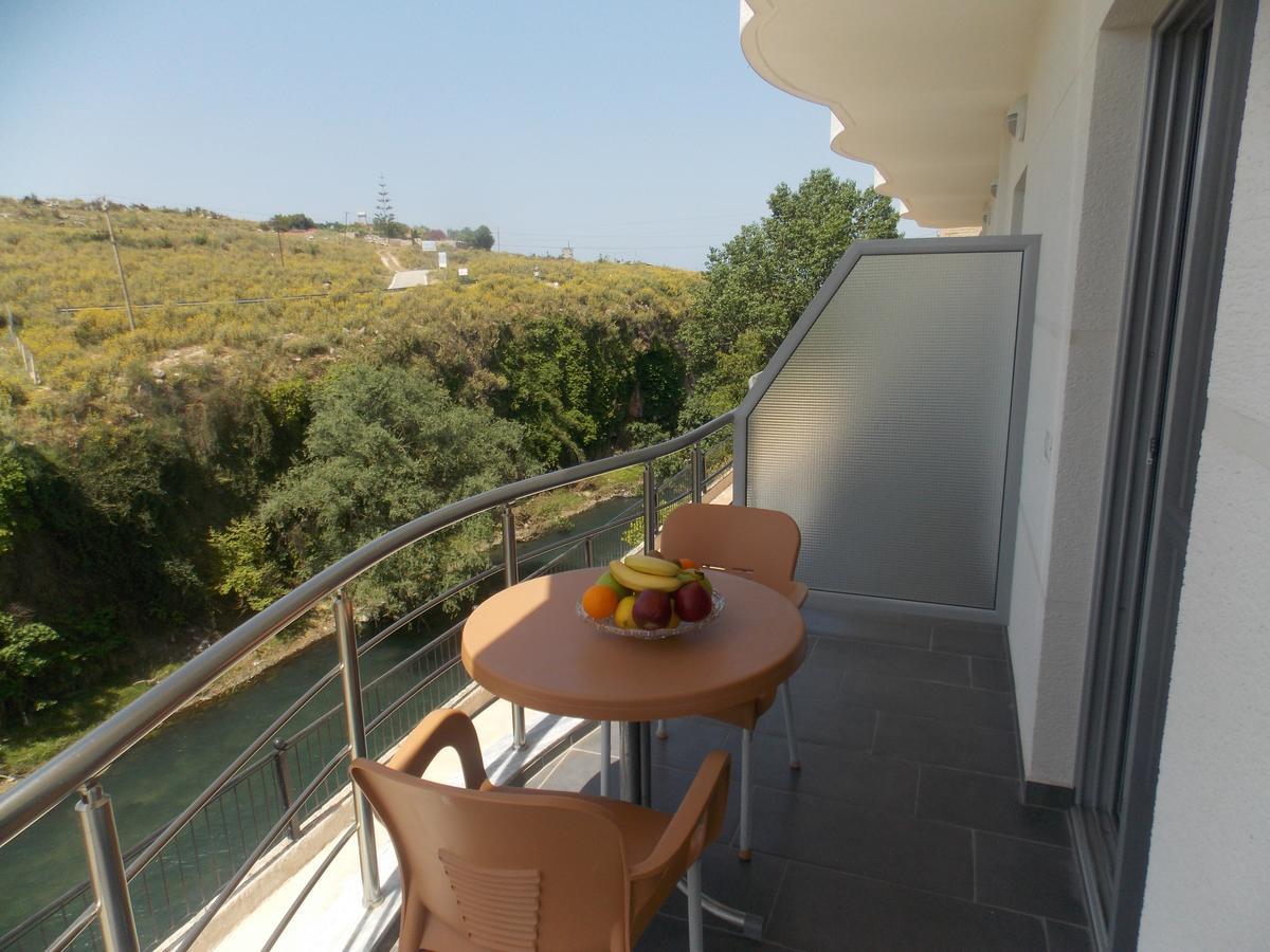Hotel Irini Saranda Dış mekan fotoğraf